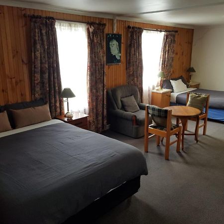 Clunes Motel ภายนอก รูปภาพ