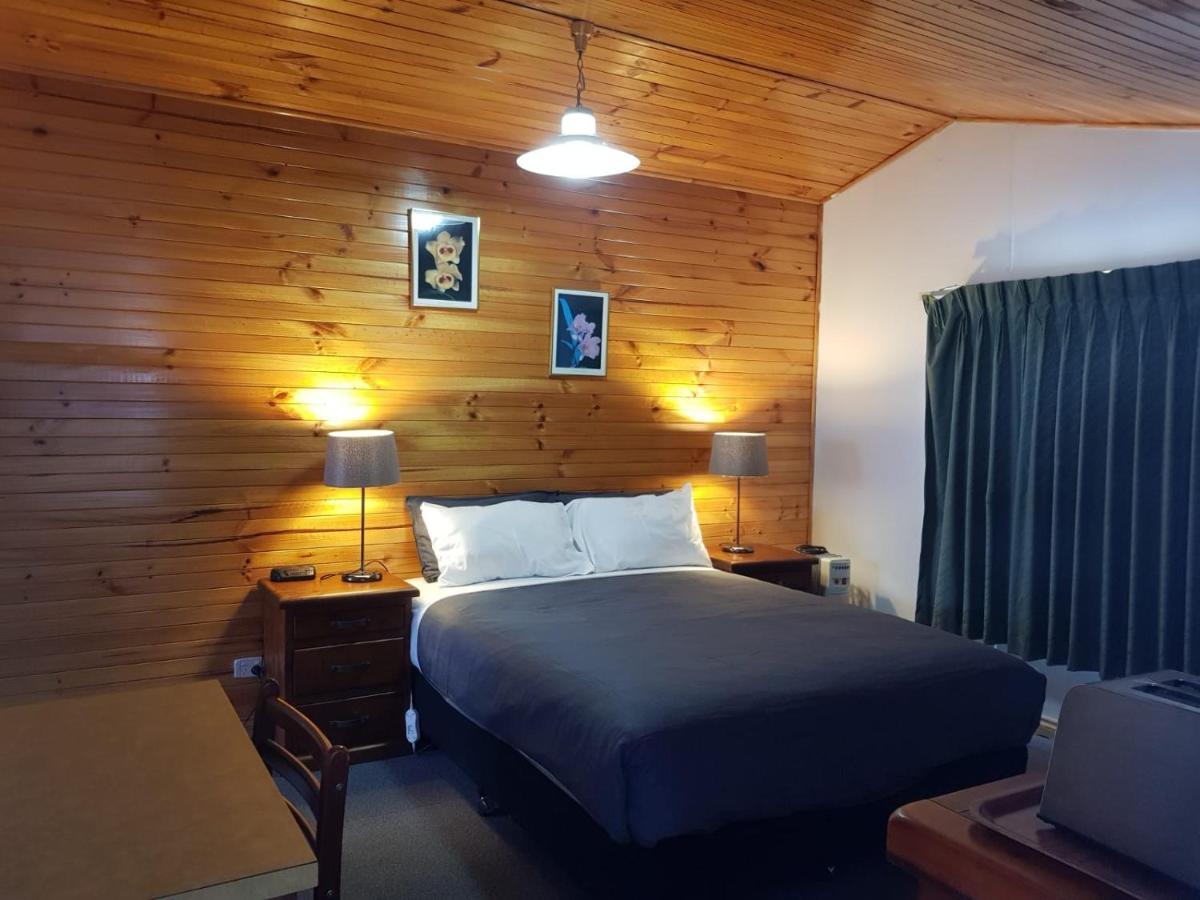 Clunes Motel ภายนอก รูปภาพ