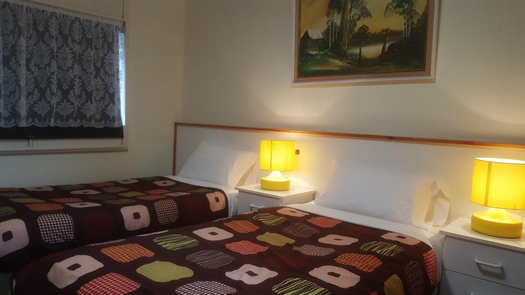 Clunes Motel ภายนอก รูปภาพ